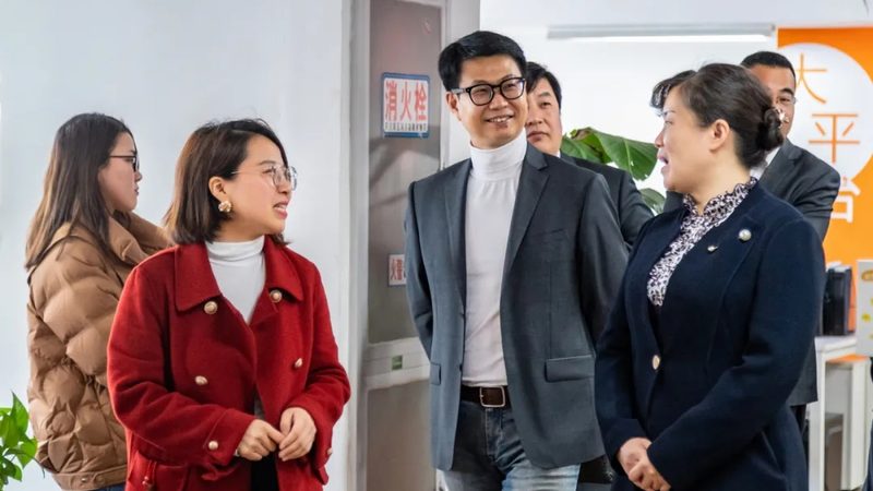 影视传媒公司分类揭秘：探寻差异背后的秘密
