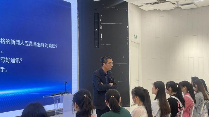 会议策划代理加盟：必备资质解析**